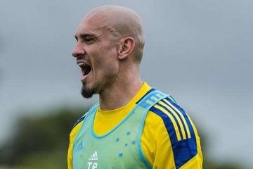 Cruzeiro: torcida invade live por permanência de Maicon, e Ronaldo responde