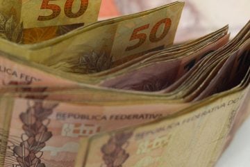 Nascidos a partir de 1984 podem sacar hoje valor esquecido em bancos