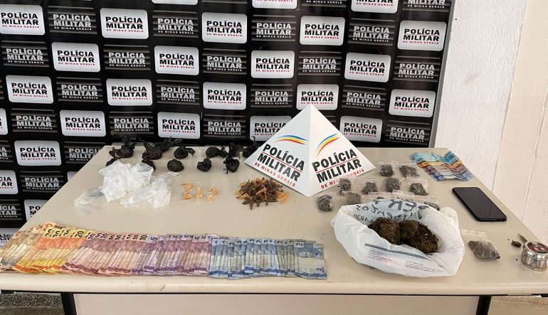 Com drogas enterradas nos quintais de casa, três homens são presos por tráfico em Monlevade