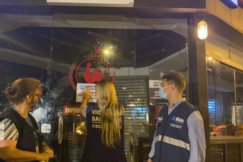 Fiscalização desmobiliza blocos clandestinos e coíbe aglomerações no Carnaval