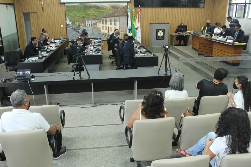 Câmara: vereadores de oposição destacam crise interna na Prefeitura de Itabira
