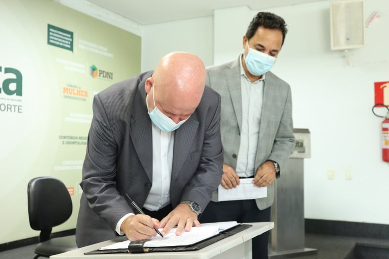 Carlos Eugênio Dutra assume cargo de secretário de Desenvolvimento Econômico