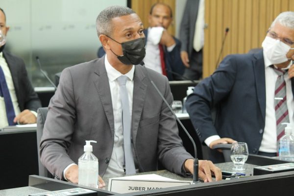 Câmara: vereadores de oposição destacam crise interna na Prefeitura de Itabira