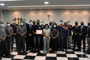 Defesa Civil e mergulhadores recebem homenagem em São Gonçalo