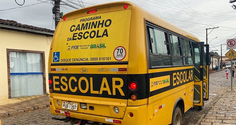 Transporte Social Universitário tem 13 vagas disponíveis para monlevadenses