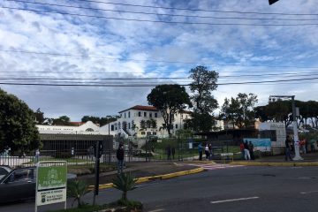 “O principal da faculdade é estar presencialmente nela”, diz estudante no retorno ao presencial em BH