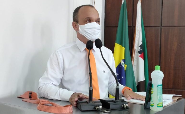 Bruno Cabeção quer monitoramento em tempo real do Rota Escolar em Monlevade