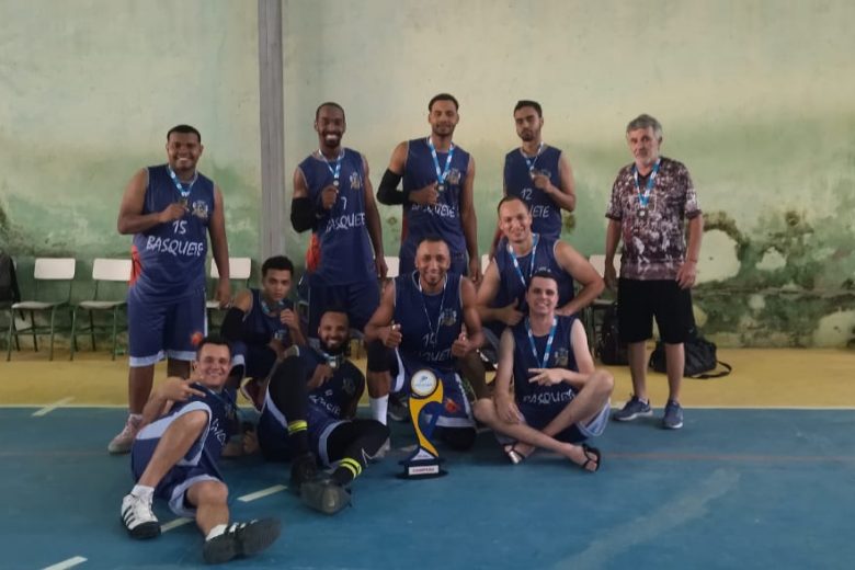 Basquete masculino monlevadense é campeão em Torneio em Santa Maria de Itabira