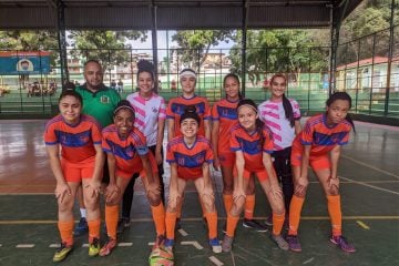 Seleção feminina de futsal de Monlevade disputa campeonato em Santa Maria de Itabira