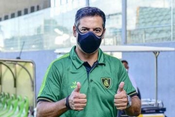 América se aproxima de renovação com técnico Marquinhos Santos