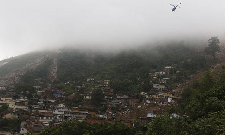 Escolhe o filminho porque vem chuva neste fim de semana