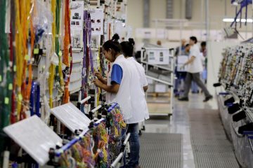 Sondagem industrial: produção e emprego têm queda em dezembro de 2022