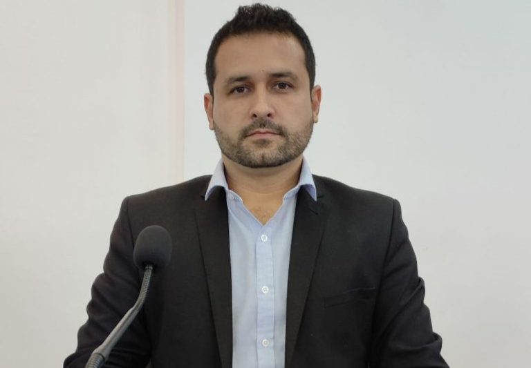 Projeto que institui libras nas escolas é aprovado em Monlevade