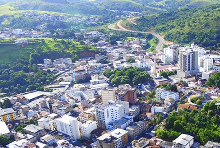 Homem é preso após tentar matar ex-companheira com 30 facadas