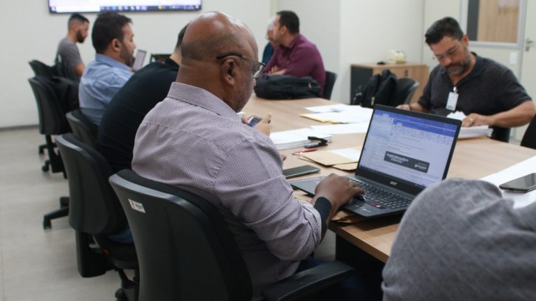 Coronel Fabriciano transmitirá ao vivo seus processos de licitação
