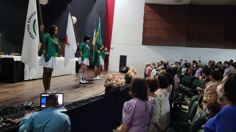 Homenagens e celebração marcam 50 anos do aniversário do Centro Educacional
