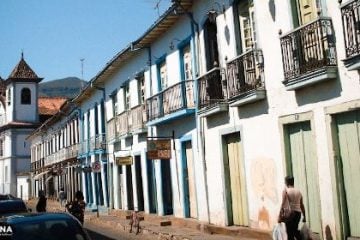 Mariana: ordem de serviço para restauração do Casarão da Rua Direita é assinada