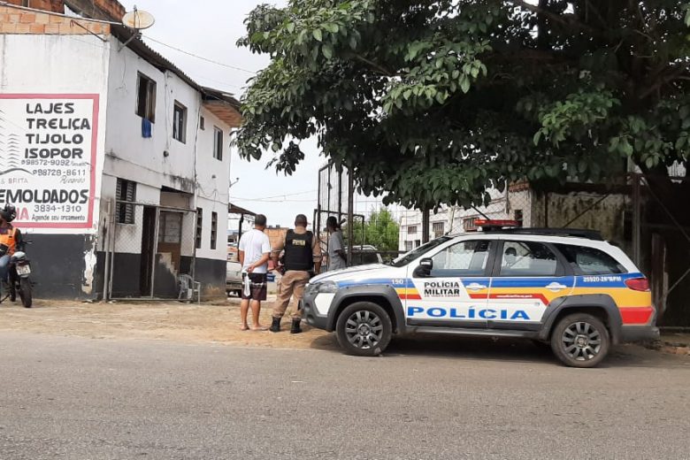 Idoso reage a assalto e é estrangulado dentro de casa em Itabira