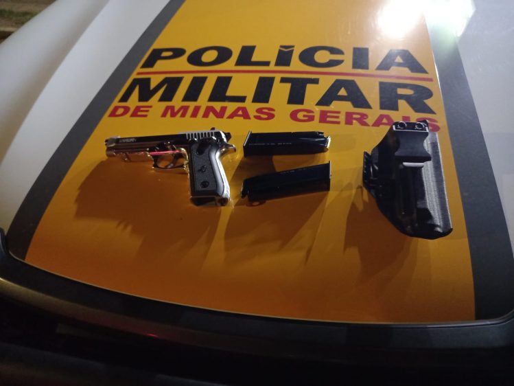 Polícia Rodoviária apreende pistola durante operação em Itabira