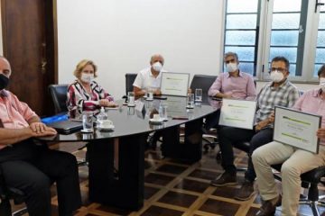 Comitê de Enfrentamento à Covid-19 é homenageado pela Prefeitura de BH
