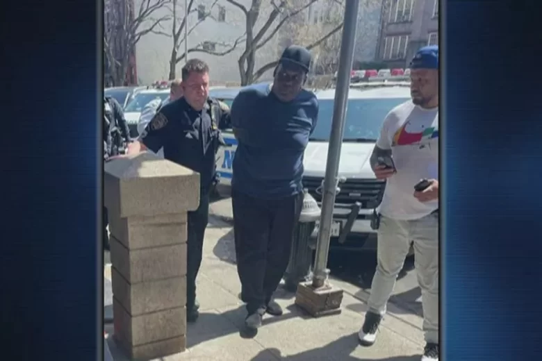 Homem de 62 anos é o suspeito do ataque no metrô de Nova York