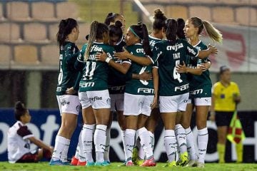 Palmeiras vence o Flamengo pelo Brasileirão Feminino e assume a liderança