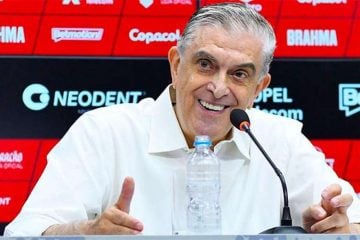 Petraglia vê erro do Cruzeiro e diz que Ronaldo pediu R$ 40 mi por Roque