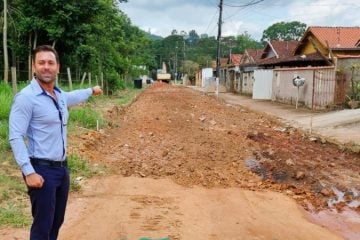 Obras de pavimentação e drenagem são retomadas no bairro Samitri, em Rio Piracicaba