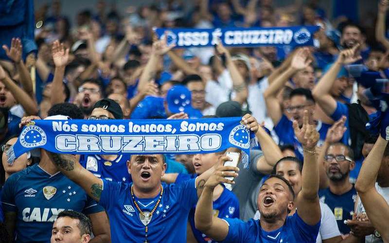 Cruzeiro chega a 47 mil sócios e se aproxima de meta definida por Ronaldo