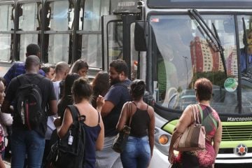 IPC-S fecha março com inflação de 1,35%, diz FGV