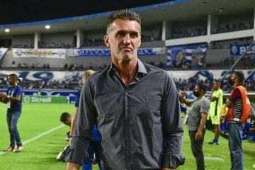 ‘Dedo do treinador’: com mudanças, Mancini é decisivo em vitória do América