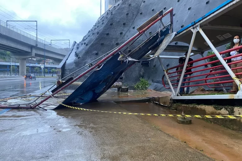 Chuvas em Salvador: sirenes de evacuação e transtornos