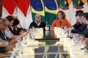 Prefeitura de BH entrega projeto de lei de transporte público e pede que tramitação seja rápida