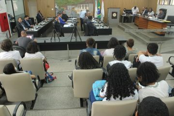 Orçamento impositivo retorna à pauta da Câmara de Itabira; projeto divide vereadores