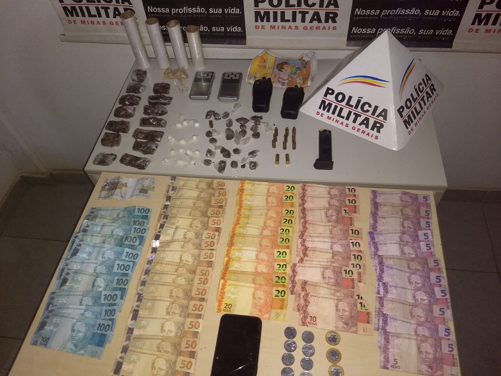 Polícia Militar prende traficantes no bairro Santa Clara, em Mariana