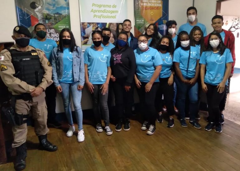 Polícia Militar promove ação com jovens da Rede Cidadã de Ouro Preto e Mariana