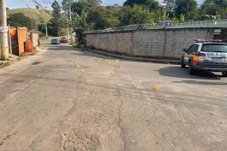 Homem é socorrido após ser baleado no Ribeira de Cima