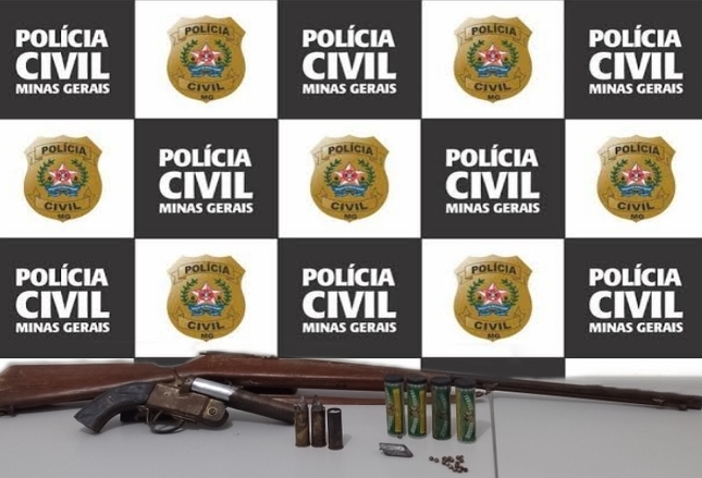 Investigado por stalking é preso pela PCMG com armas de fogo em Ervália