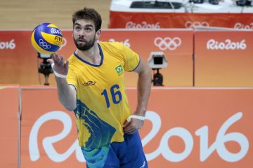 Brasil busca virada contra Cuba e vence na estreia no Mundial de vôlei