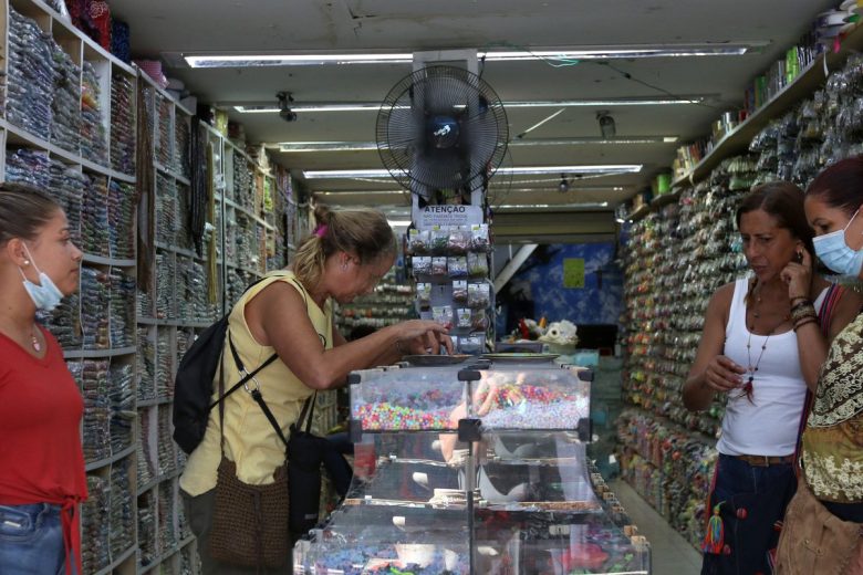 CNC: com inflação alta, volume de vendas para o Dia das Mães cai