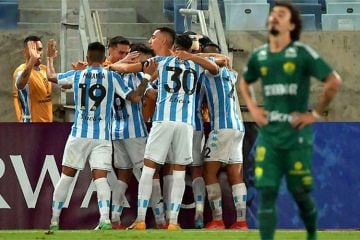 Cuiabá perde de virada para o Racing e dá adeus à Copa Sul-Americana