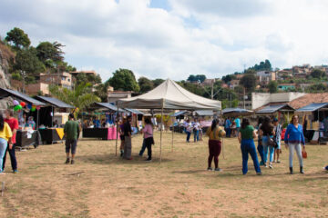Feira de Economia Solidária e Meio Ambiente movimenta o bairro Pedreira