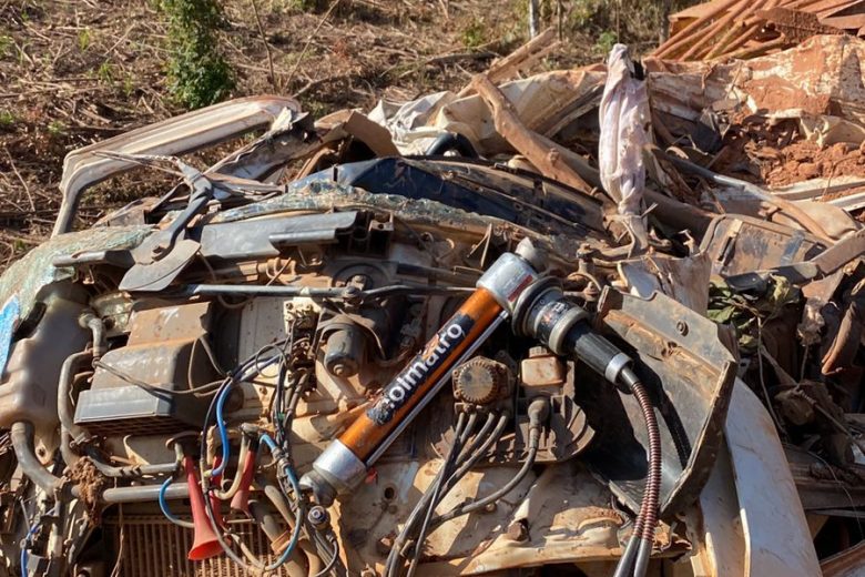 Motorista morre e passageiro fica ferido em acidente no Distrito de Cubas