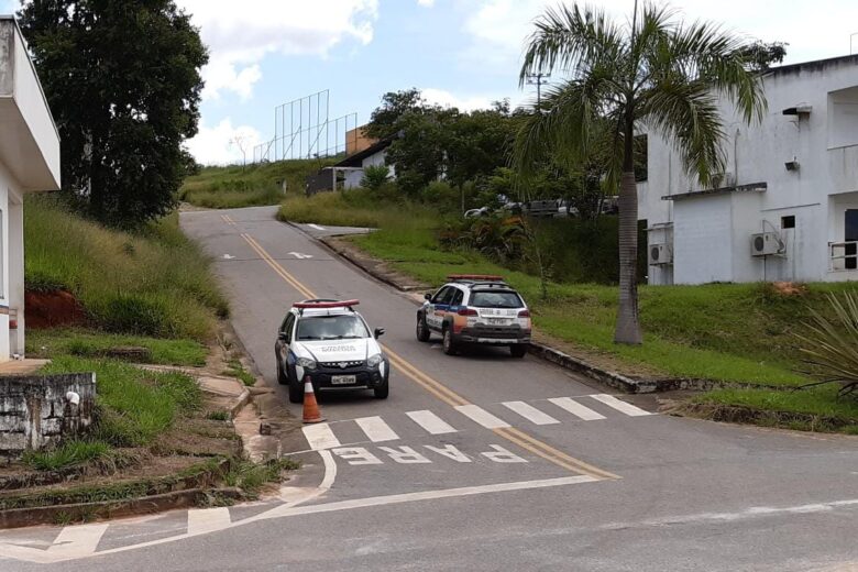 Homem é preso após atear fogo em apartamento no Santa Marta