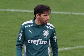 Com COVID-19, Abel Ferreira desfalca Palmeiras em reapresentação