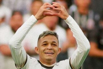 Corinthians vence Juventude e recupera liderança do Brasileiro