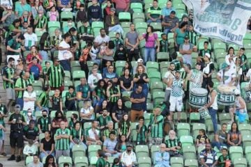 Emanuel Carneiro cobra presença da torcida do América: ‘Uma injustiça’