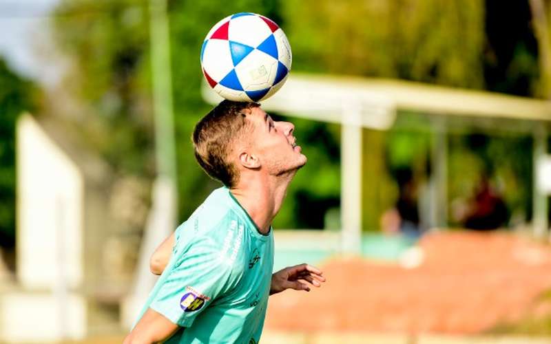 Gustavinho vê América preparado para encerrar jejum de vitórias no ano