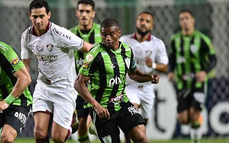 Juninho parabeniza América pela ‘luta’ em empate: ‘Jogo de superação’