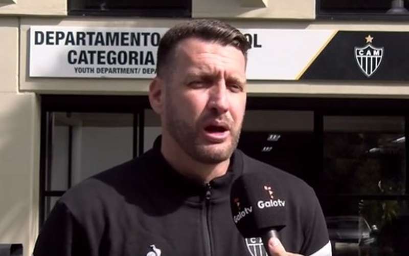 Atlético anuncia Eduardo Oliveira como novo técnico do time sub-20